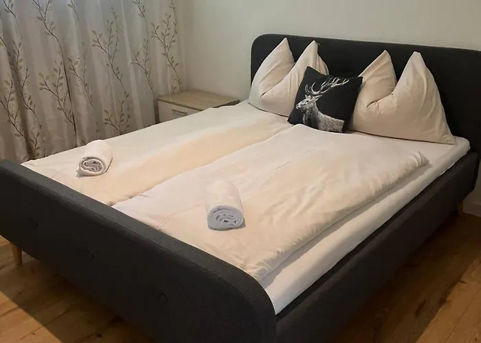 Sunnyside Premium By Alpine Host Helpers *